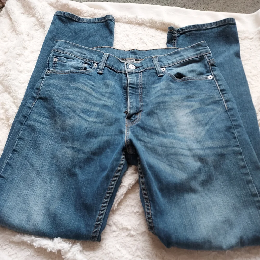 Levi's 513 Slim Straight Dark Wash Jeans 33x32 Western Cowboy Classic Normcore